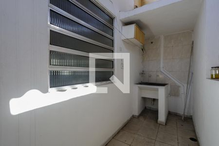 Apartamento para alugar com 80m², 2 quartos e sem vagaÁrea de serviço