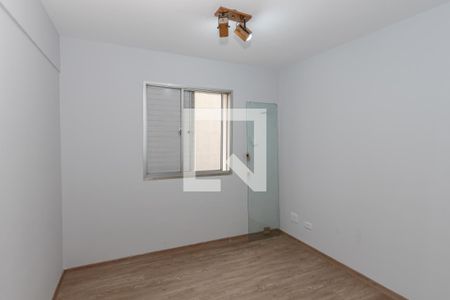 Apartamento à venda com 69m², 2 quartos e 1 vagaQuarto 2