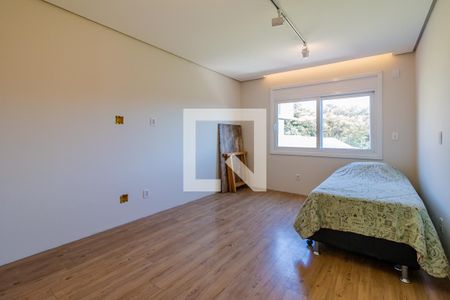 Casa de condomínio à venda com 380m², 3 quartos e 3 vagasQuarto 2