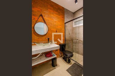 Casa de condomínio à venda com 380m², 3 quartos e 3 vagasBanheiro