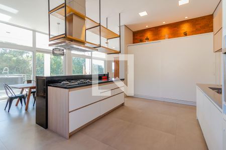 Casa de condomínio à venda com 380m², 3 quartos e 3 vagasCozinha