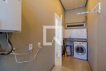 Casa de condomínio à venda com 380m², 3 quartos e 3 vagasÁrea de serviço