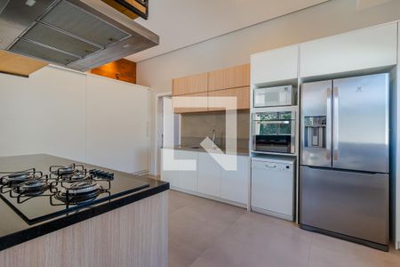 Casa de condomínio à venda com 380m², 3 quartos e 3 vagasCozinha