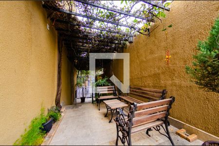 Apartamento para alugar com 70m², 2 quartos e sem vagaÁrea comum