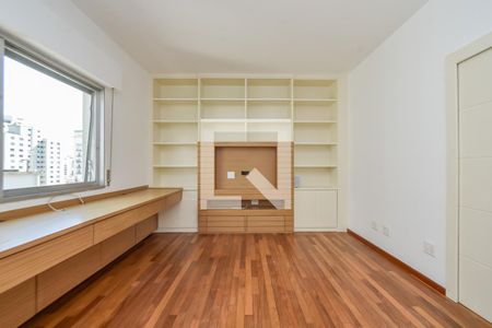 Apartamento à venda com 250m², 3 quartos e 2 vagas Apartamento à venda com 250m², 3 quartos e 2 vagasQuarto 1