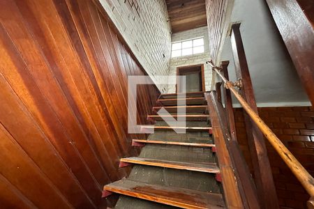 Casa à venda com 120m², 3 quartos e 1 vagaEscada