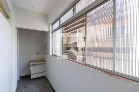 Apartamento à venda com 98m², 2 quartos e 1 vagaÁrea de serviço