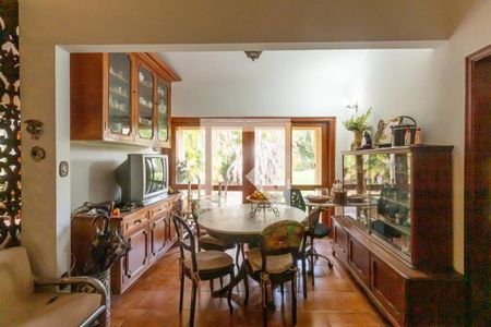 Casa de condomínio para alugar com 145m², 3 quartos e 2 vagasSala de Jantar