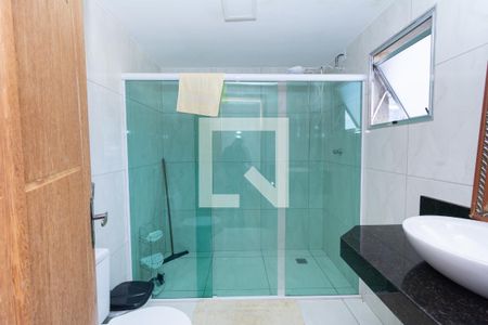 Casa à venda com 270m², 5 quartos e 3 vagasCasa 1 - Banheiro 2