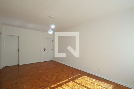 Apartamento à venda com 100m², 2 quartos e 1 vaga Apartamento à venda com 100m², 2 quartos e 1 vagaSala