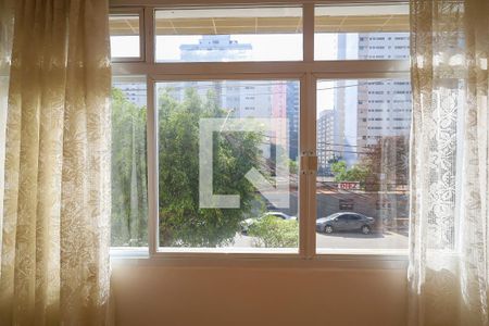 Apartamento à venda com 100m², 2 quartos e 1 vaga Apartamento à venda com 100m², 2 quartos e 1 vagaVista da Sala