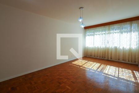 Apartamento à venda com 100m², 2 quartos e 1 vaga Apartamento à venda com 100m², 2 quartos e 1 vagaSala