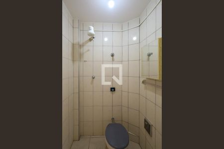 Apartamento à venda com 100m², 2 quartos e 1 vaga Apartamento à venda com 100m², 2 quartos e 1 vagaBanheiro de serviço