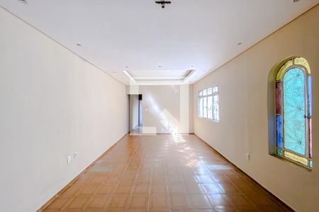 Sala de casa para alugar com 4 quartos, 130m² em Vila Regente Feijó, São Paulo