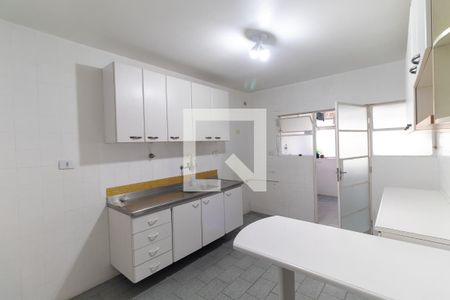 Cozinha de apartamento para alugar com 2 quartos, 103m² em Jardim das Bandeiras, São Paulo