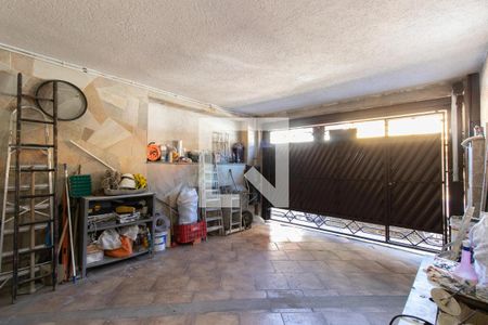 Casa à venda com 100m², 3 quartos e 2 vagasGaragem