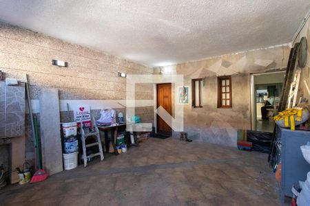 Casa à venda com 100m², 3 quartos e 2 vagasGaragem