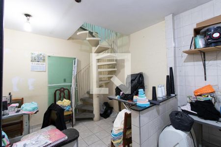 Casa à venda com 100m², 3 quartos e 2 vagasSala/Cozinha