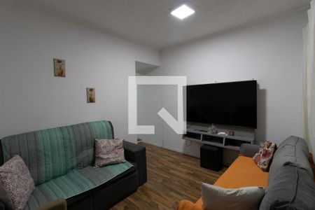 Casa à venda com 100m², 3 quartos e 2 vagasSala