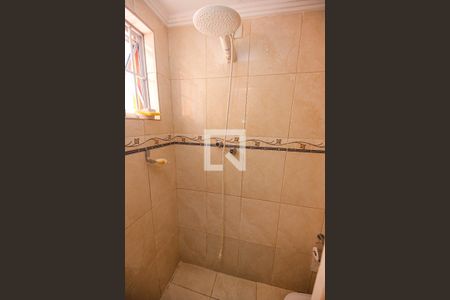 Casa à venda com 250m², 2 quartos e 1 vagaBanheiro 2