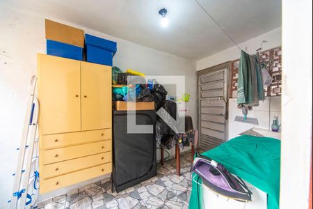 Casa à venda com 180m², 3 quartos e 2 vagasÁrea de Serviço