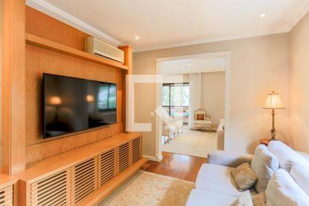 Sala de TV de apartamento para alugar com 3 quartos, 190m² em Campo Belo, São Paulo