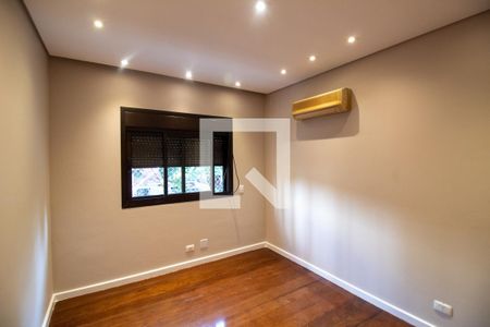 Quarto 1 de apartamento para alugar com 3 quartos, 190m² em Campo Belo, São Paulo