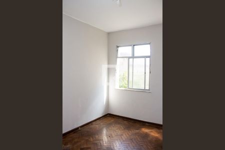 Apartamento para alugar com 74m², 2 quartos e 1 vagaQuarto 02