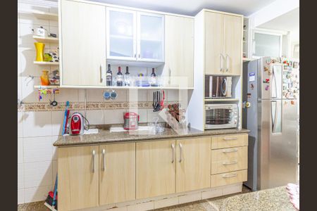 Apartamento para alugar com 105m², 3 quartos e 1 vagaCozinha e Área de Serviço