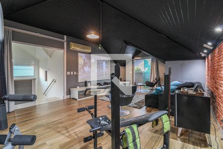 Casa de condomínio à venda com 600m², 5 quartos e 4 vagasSótão 