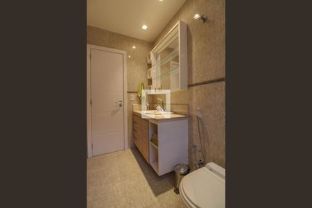 Casa de condomínio à venda com 600m², 5 quartos e 4 vagasBanheiro da Suíte 3