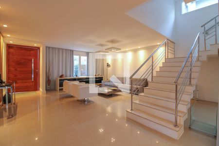 Casa de condomínio à venda com 600m², 5 quartos e 4 vagasSala