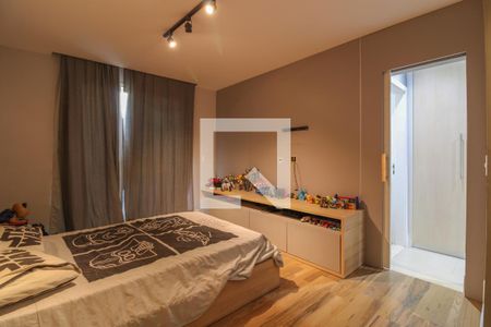 Casa de condomínio à venda com 600m², 5 quartos e 4 vagasSuíte 2