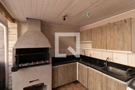 Casa à venda com 185m², 2 quartos e 4 vagasQuintal