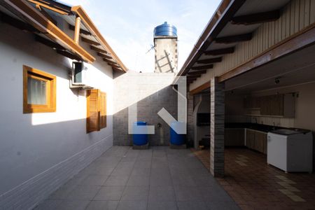 Casa à venda com 185m², 2 quartos e 4 vagasQuintal