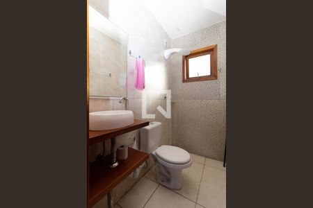 Casa à venda com 185m², 2 quartos e 4 vagasEspaço Gourmet-Banheiro