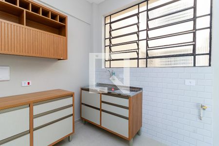 Cozinha de apartamento para alugar com 2 quartos, 69m² em Santo Amaro, São Paulo