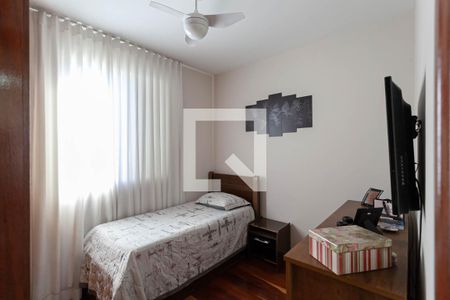 Apartamento à venda com 120m², 4 quartos e 2 vagasQuarto 1