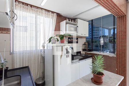 Apartamento à venda com 120m², 4 quartos e 2 vagasCozinha 2