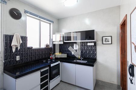 Apartamento à venda com 120m², 4 quartos e 2 vagasCozinha 1 