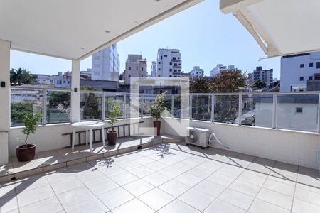 Apartamento à venda com 120m², 4 quartos e 2 vagasCobertura