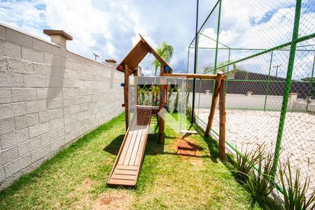 Apartamento para alugar com 42m², 2 quartos e 1 vaga Apartamento para alugar com 42m², 2 quartos e 1 vagaÁrea comum - Playground