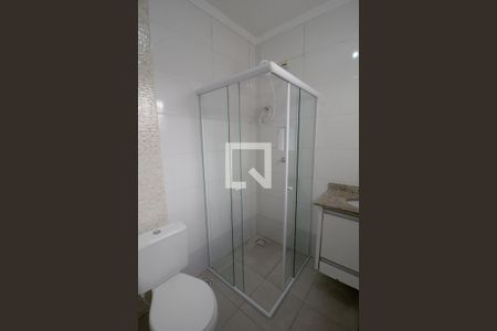 Banheiro de kitnet/studio para alugar com 1 quarto, 36m² em Wanel Ville, Sorocaba