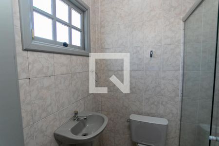 Banheiro de casa à venda com 6 quartos, 310m² em Jardim São Pedro, Porto Alegre