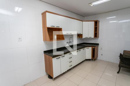 Casa à venda com 310m², 6 quartos e 6 vagasCozinha