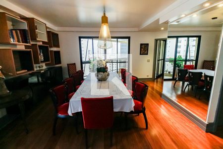Sala 2 - Jantar de apartamento à venda com 4 quartos, 220m² em Vila Suzana, São Paulo