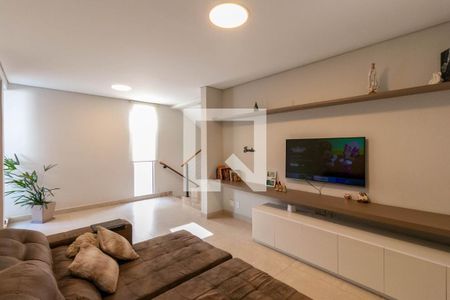 Sala de casa à venda com 5 quartos, 300m² em Carlos Prates, Belo Horizonte