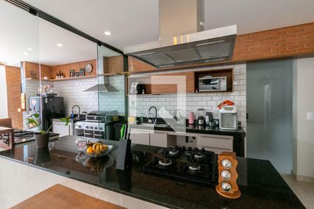 Espaço Gourmet de casa à venda com 5 quartos, 300m² em Carlos Prates, Belo Horizonte