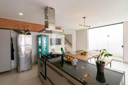 Espaço Gourmet de casa à venda com 5 quartos, 300m² em Carlos Prates, Belo Horizonte