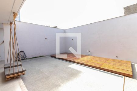 Casa à venda com 300m², 5 quartos e sem vagaPiscina